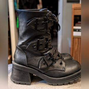 Demonia Bratty 118 boots size 11